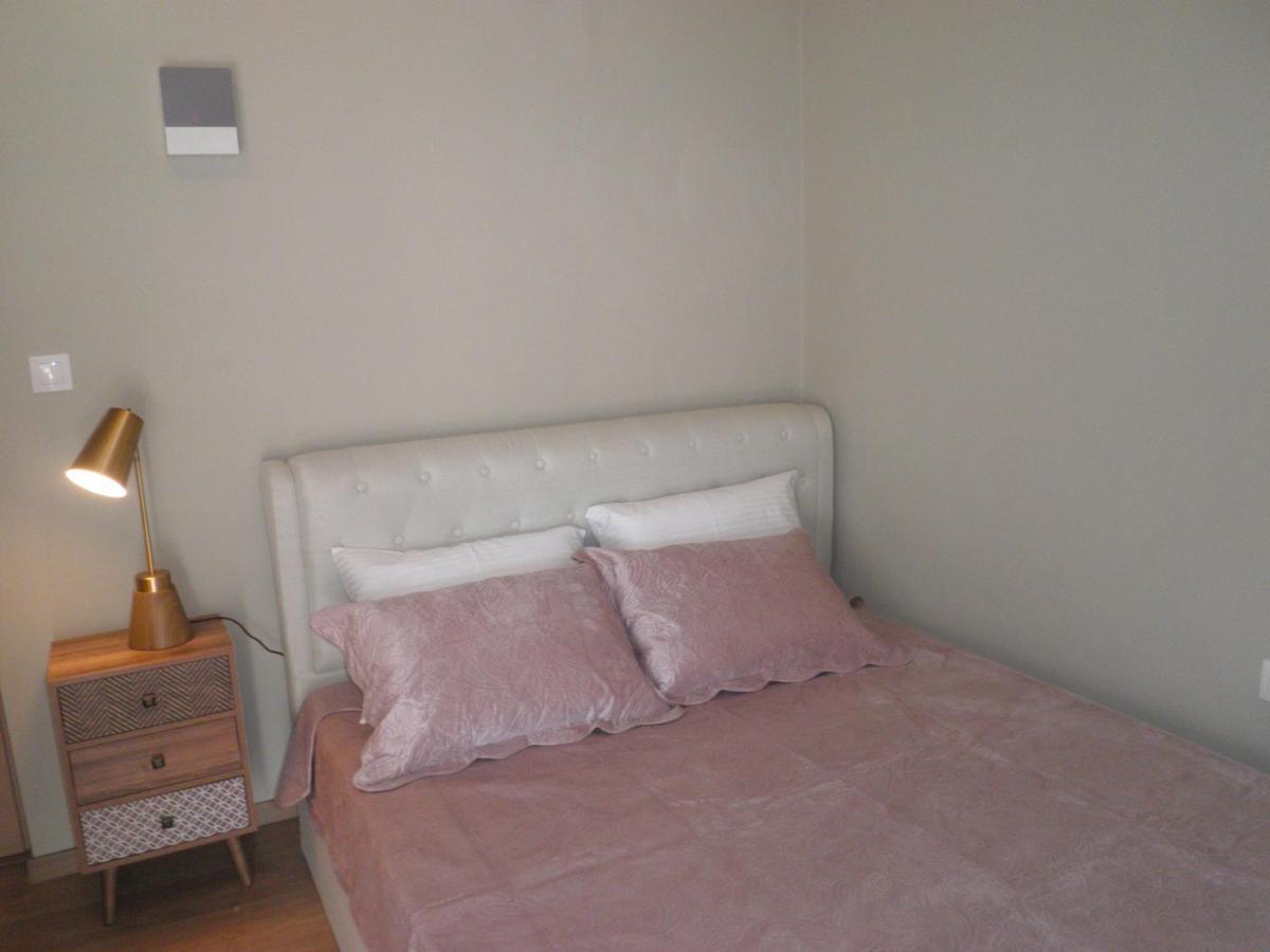 Paralion Town Apartments อเล็กซานโดรโพลิส ภายนอก รูปภาพ