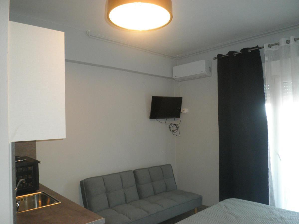 Paralion Town Apartments อเล็กซานโดรโพลิส ภายนอก รูปภาพ