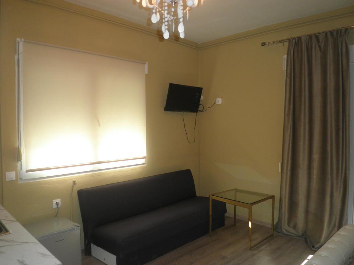 Paralion Town Apartments อเล็กซานโดรโพลิส ภายนอก รูปภาพ