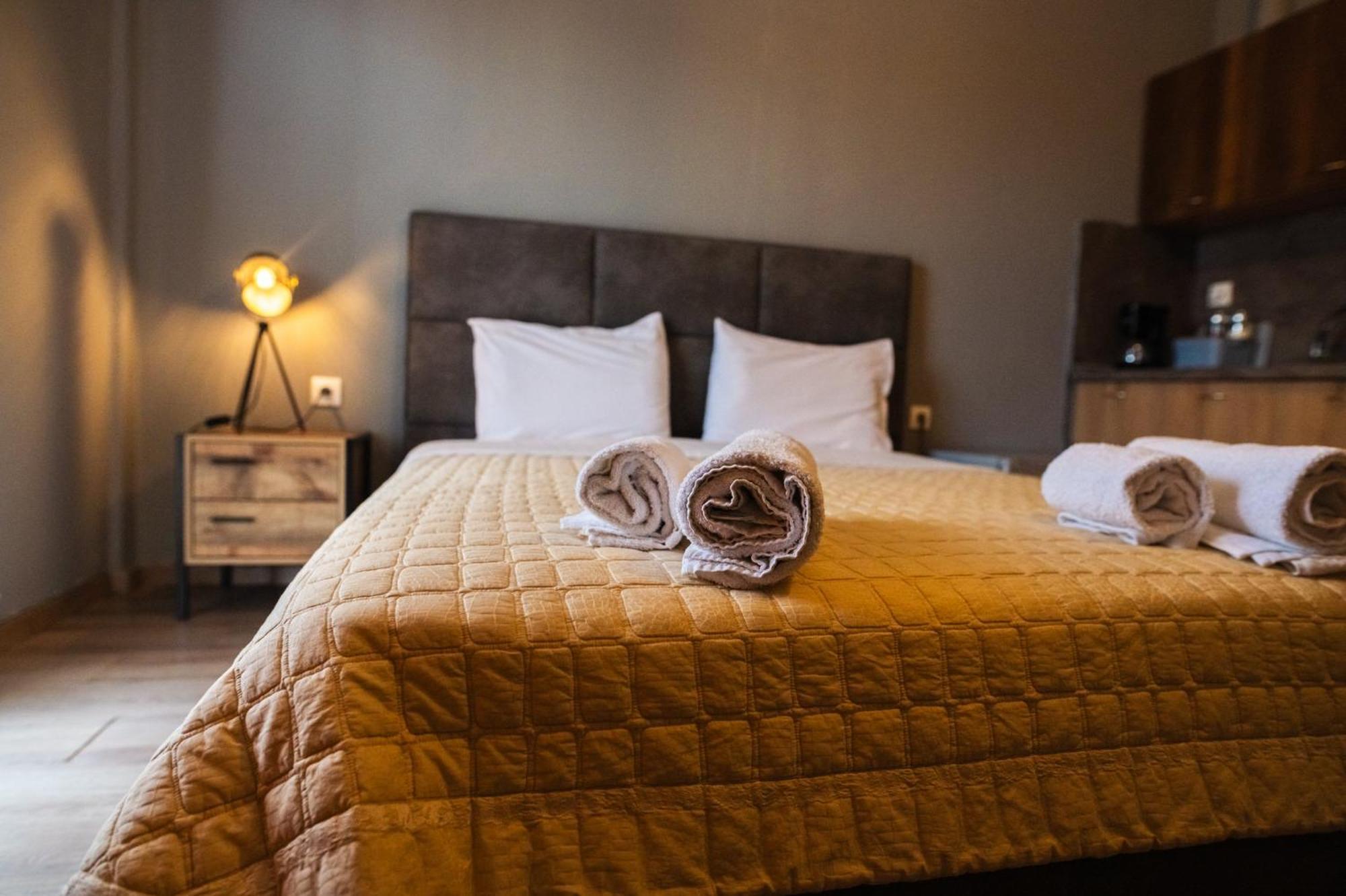 Paralion Town Apartments อเล็กซานโดรโพลิส ภายนอก รูปภาพ