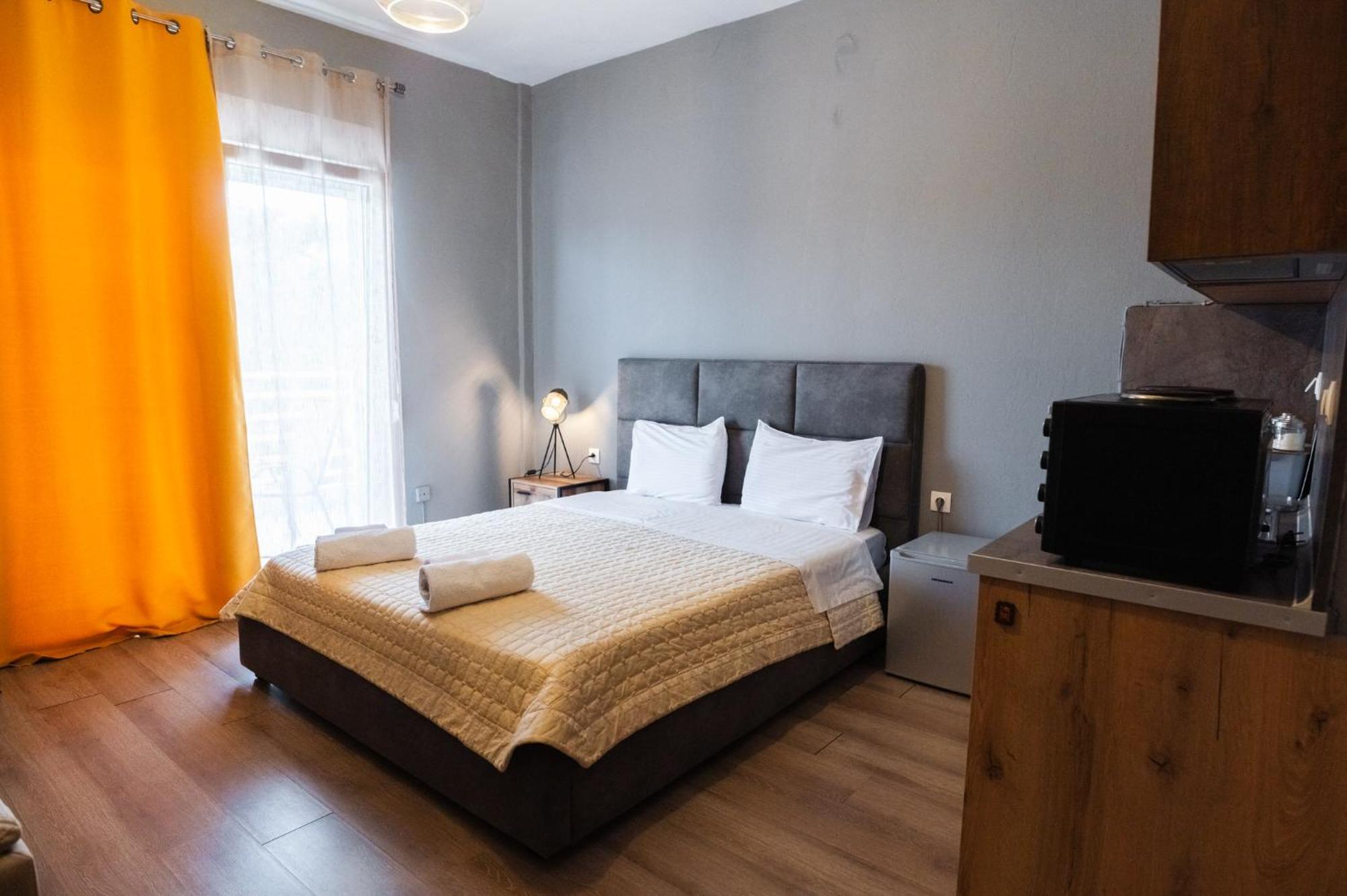 Paralion Town Apartments อเล็กซานโดรโพลิส ภายนอก รูปภาพ