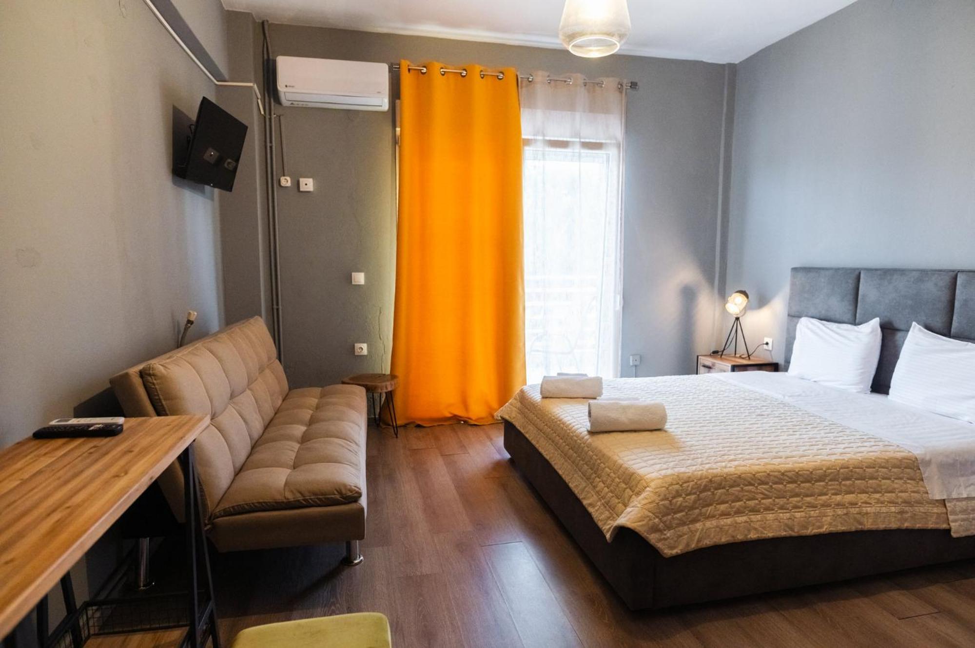 Paralion Town Apartments อเล็กซานโดรโพลิส ภายนอก รูปภาพ
